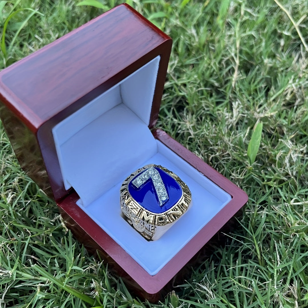 Classic NY Yankees #7 player hall of fame championship ring