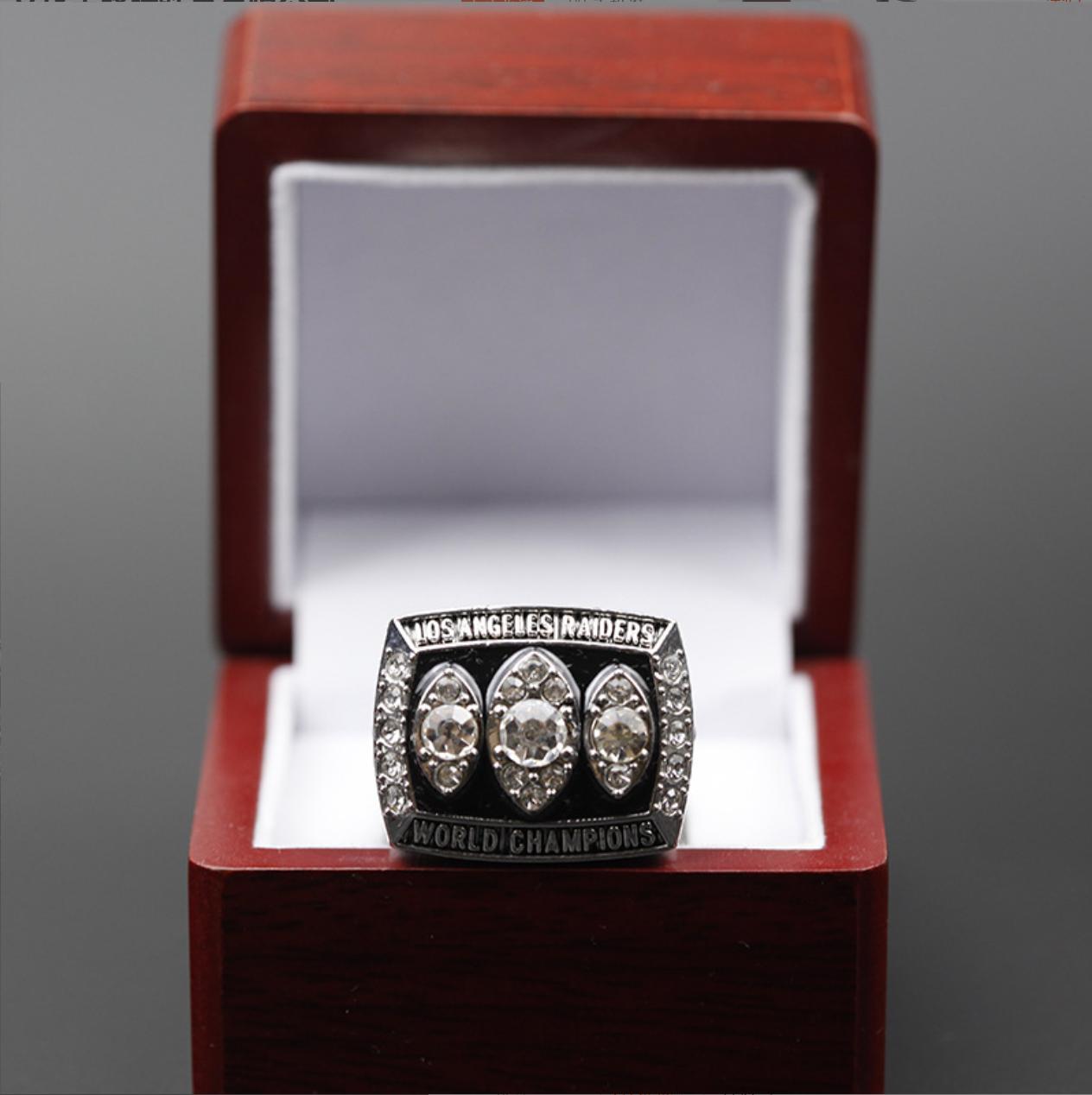 1983 Oakland Raiders Super Bowl Championship Rings With Box Set