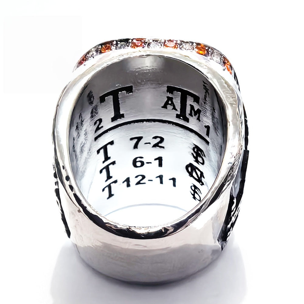 2024 Tennessee University Volunteer college baseball championship ring with box for men