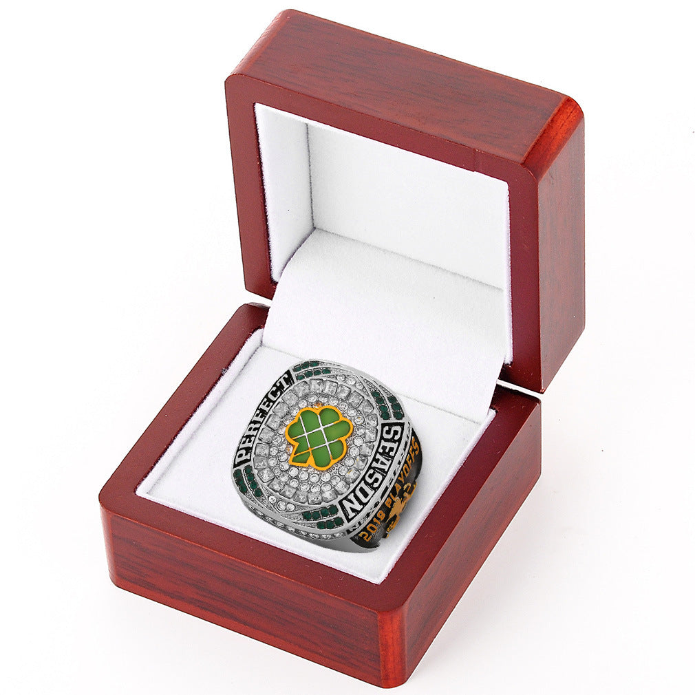 2018 Notre Dame championship ring with box