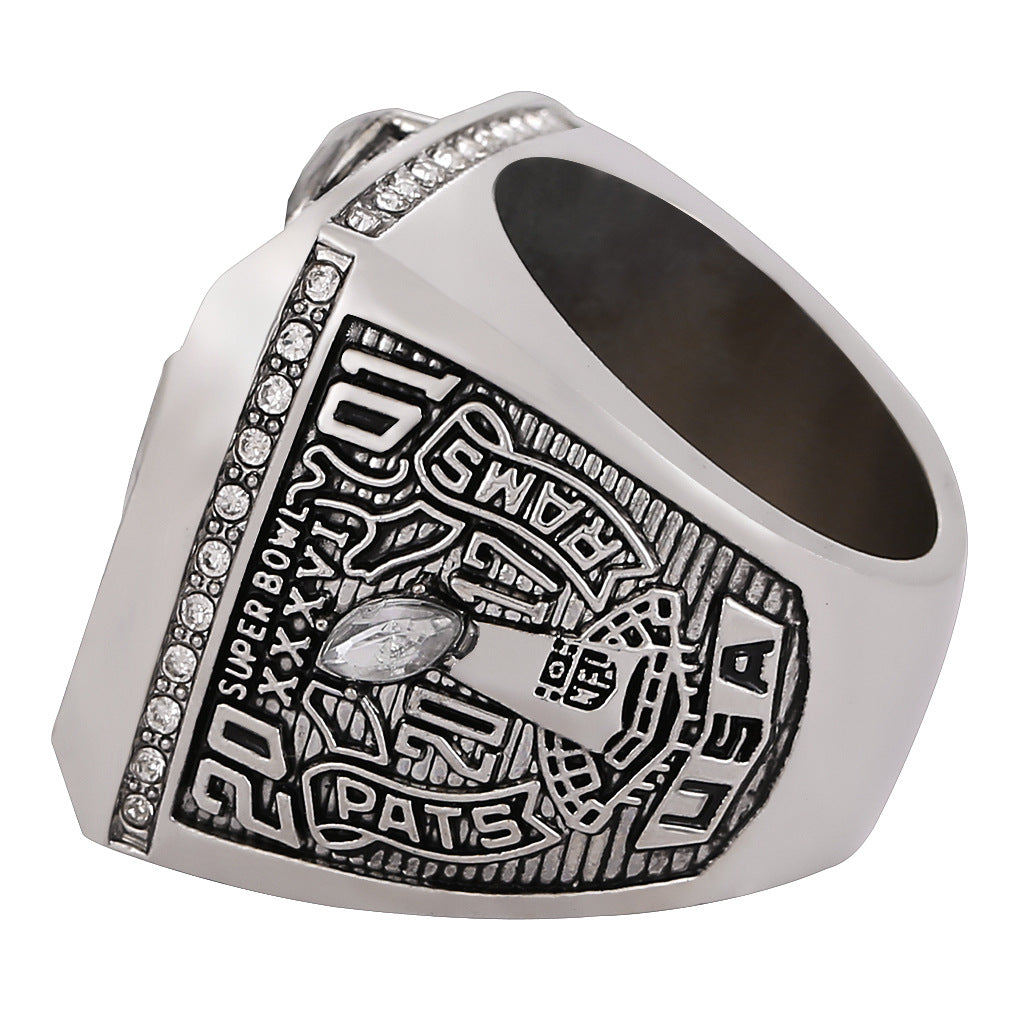 2001 NE Patriots football championship ring with box for fans collection gift