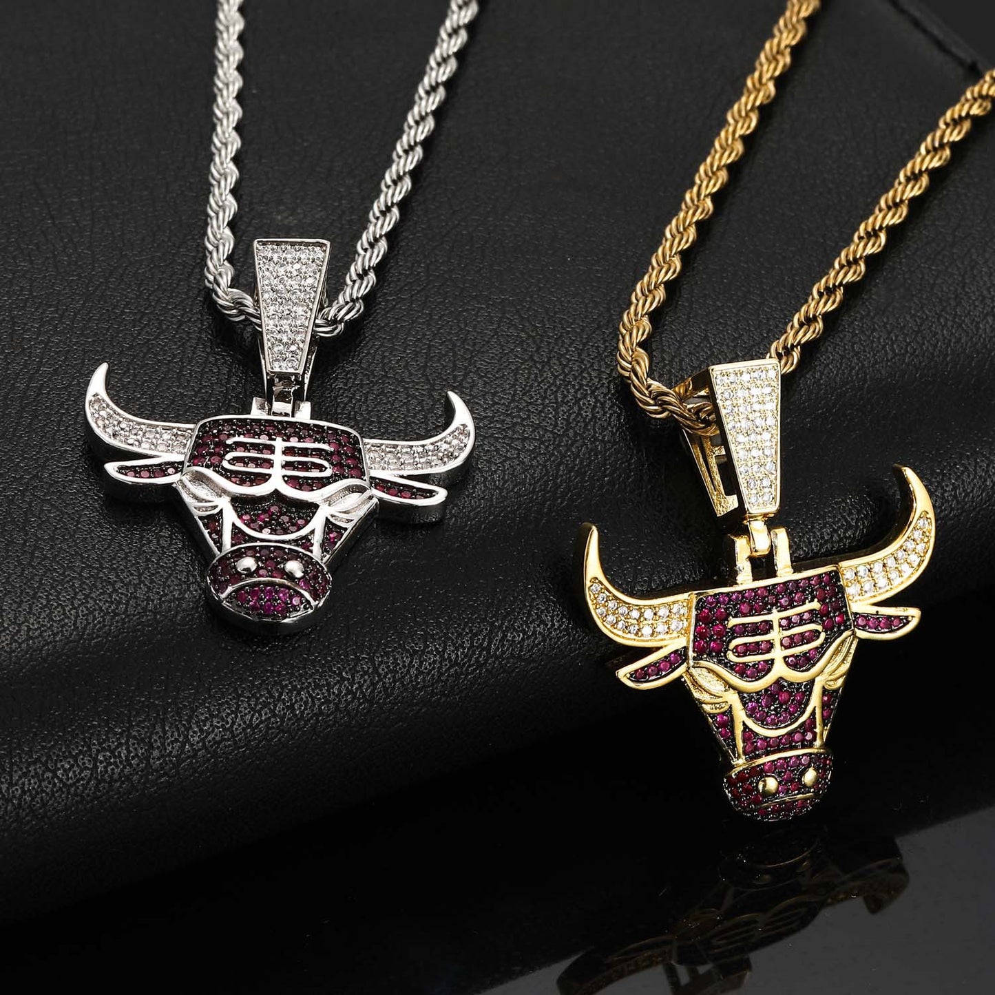 Chicago Bulls Pendant Iced Out CZ Micro Pave Hip hop necklace for fans